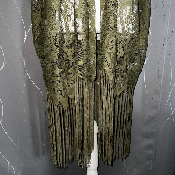 👙Emmett’s Women’s Small Olive Green Lace Kimono with Fringe - Picture 4 of 6